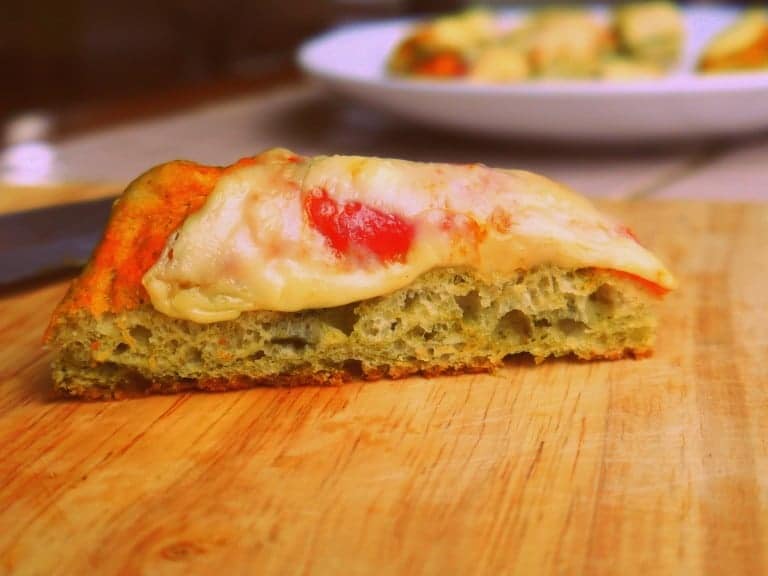 P1030589 pizza verde-masa de espinacas