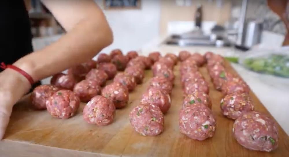 albondigas de carne 1729505960 receta de albóndigas con salsa