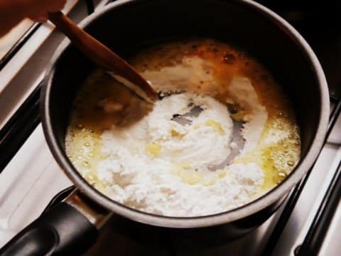 Rub de salsa blanca con harina Rub de salsa blanca con harina