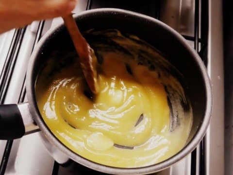 Logrando la consistencia de salsa deseada Logrando la consistencia de salsa deseada