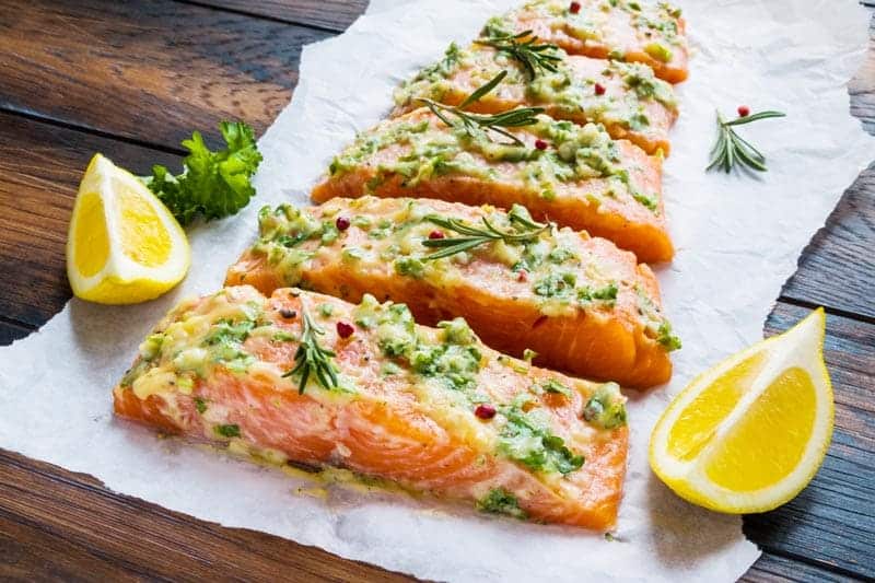 como cocinar salmon al horno Cómo cocinar salmón al horno
