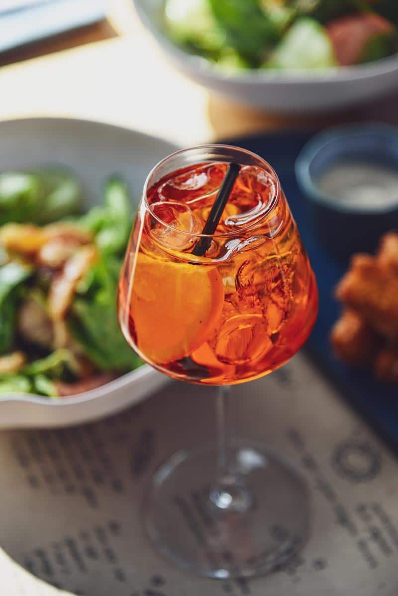 como hacer coctel aperol spritz Como preparar aperol spritz