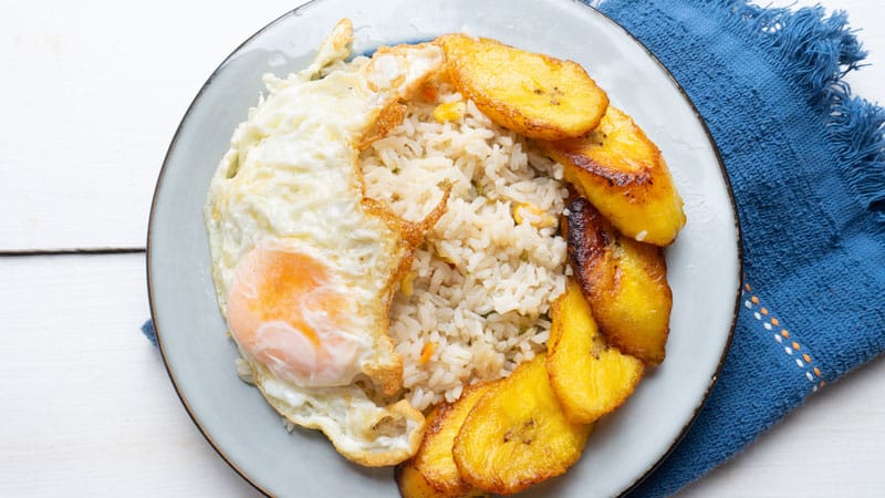 como hacer arroz a la cubana original Como hacer arroz a la cubana original