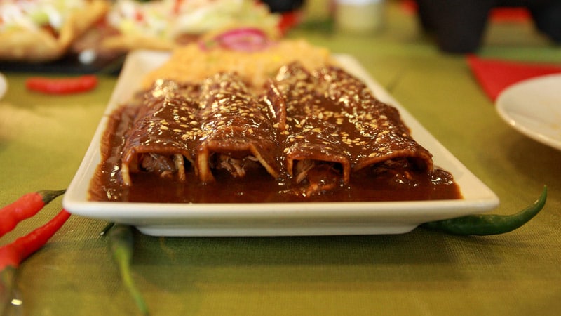 como hacer enmoladas de pollo Como hacer enmoladas de pollo