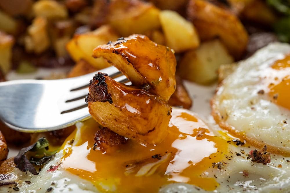 huevos rotos 1739789968 receta casera de huevos rotos