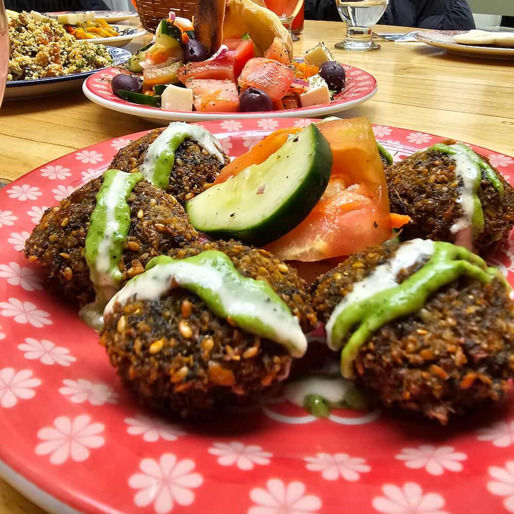 20230820 134912 falafel en restaurante eretz
