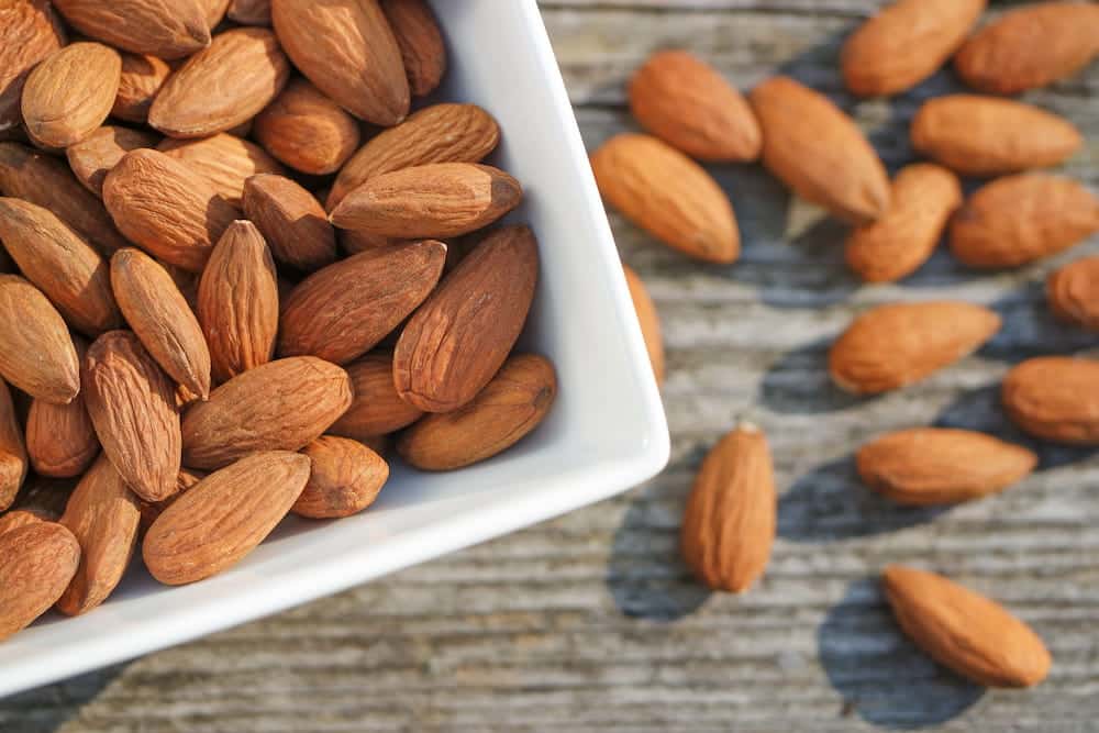 pollo con almendras 1736161858 receta facil de pollo con almendras