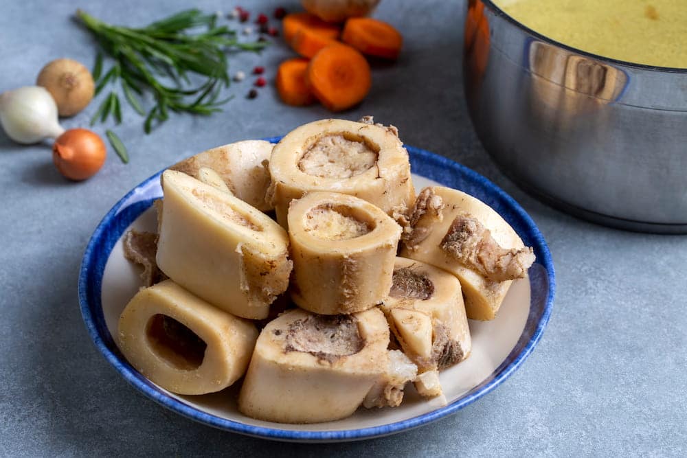 receta de caldo de huesos 1740995302 receta facil de caldo de huesos