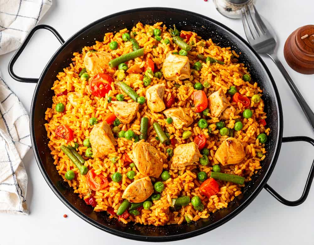 paella de arroz con pollo 1748430928 paella de pollo casera paso a paso