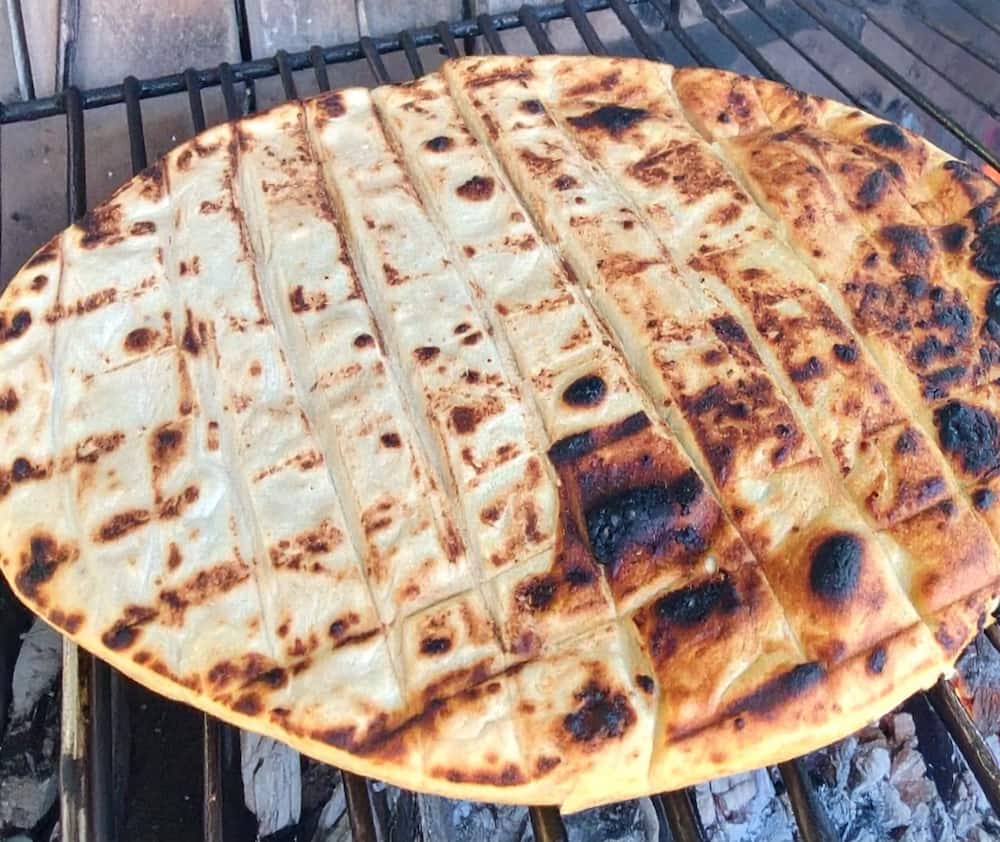 tortilla a la parrilla para el mate 1748430340 receta de tortilla a la parrilla argentina