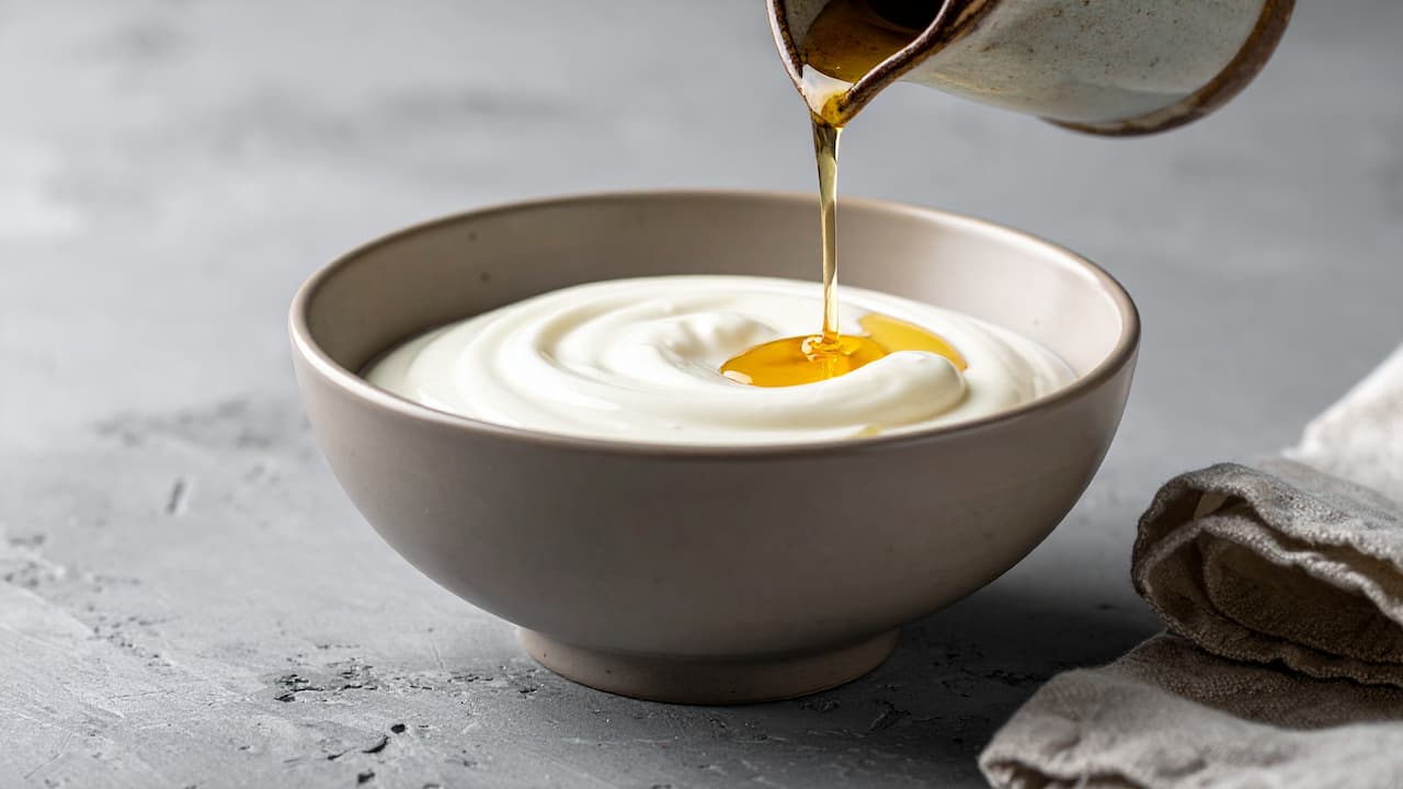 Sirope de Agave sobre Yogur Recetas Paulina Cocina 1782404459 1782404459 Sirope de Agave sobre Yogur Recetas Paulina Cocina 1782404459 1782404459