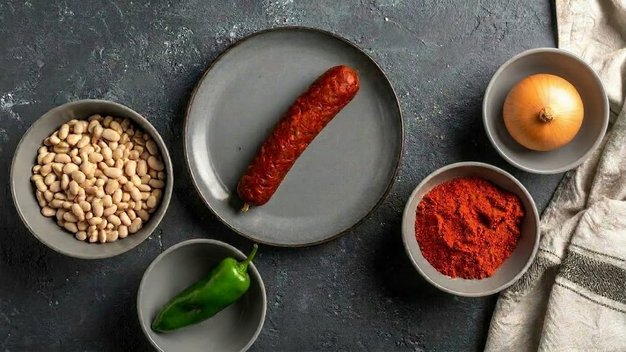 Ingredientes Alubias con Chorizo Recetas Paulina Cocina 1790321741 1790321741 Ingredientes para alubias con chorizo